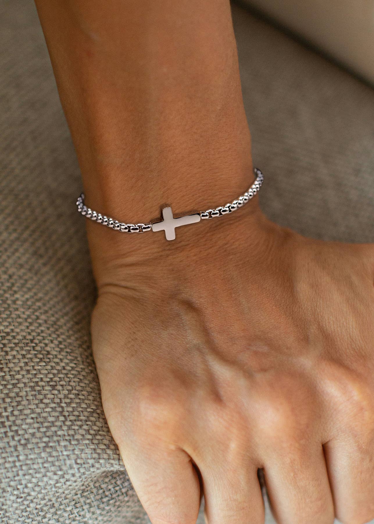 Cross Link Bracelet