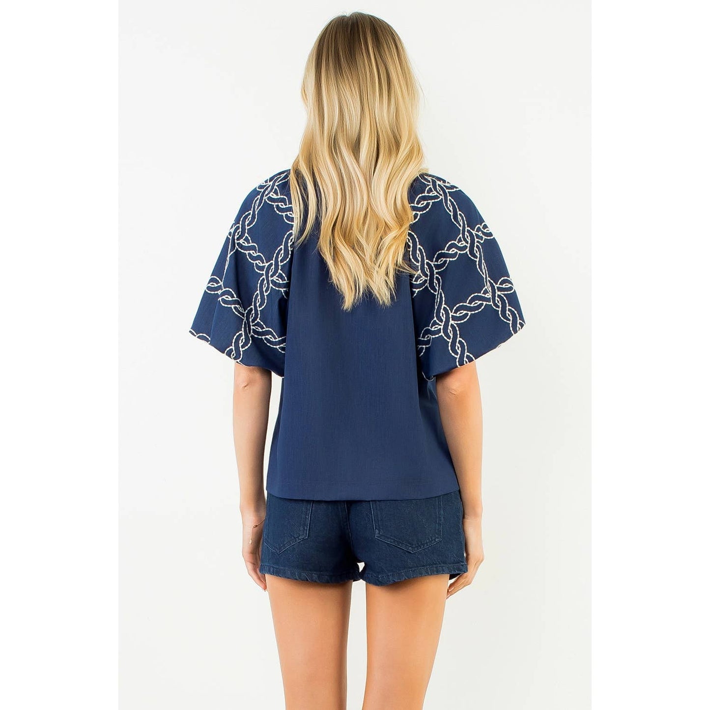 Emory Embroidered Sleeve ( Navy or Brown )