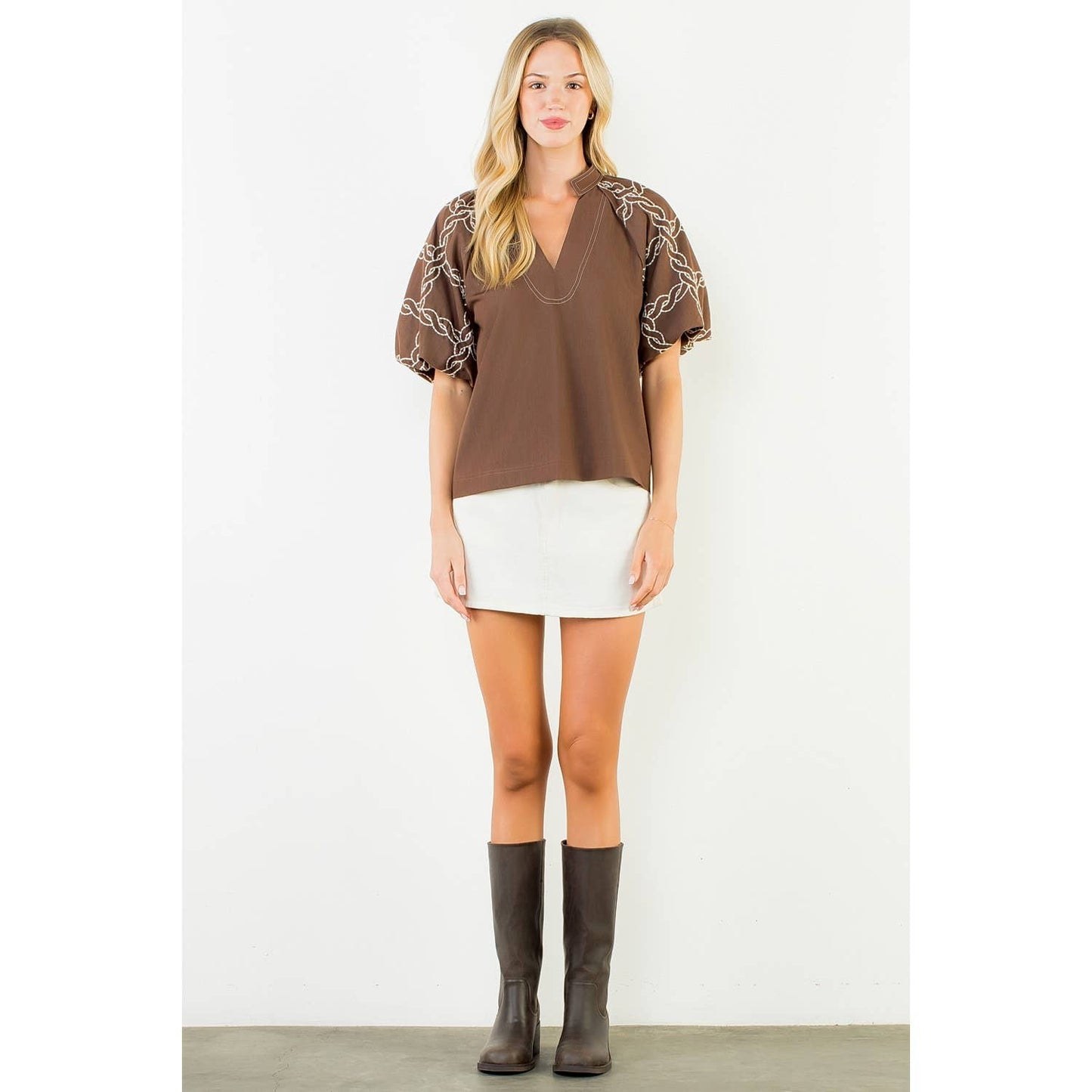Emory Embroidered Sleeve ( Navy or Brown )