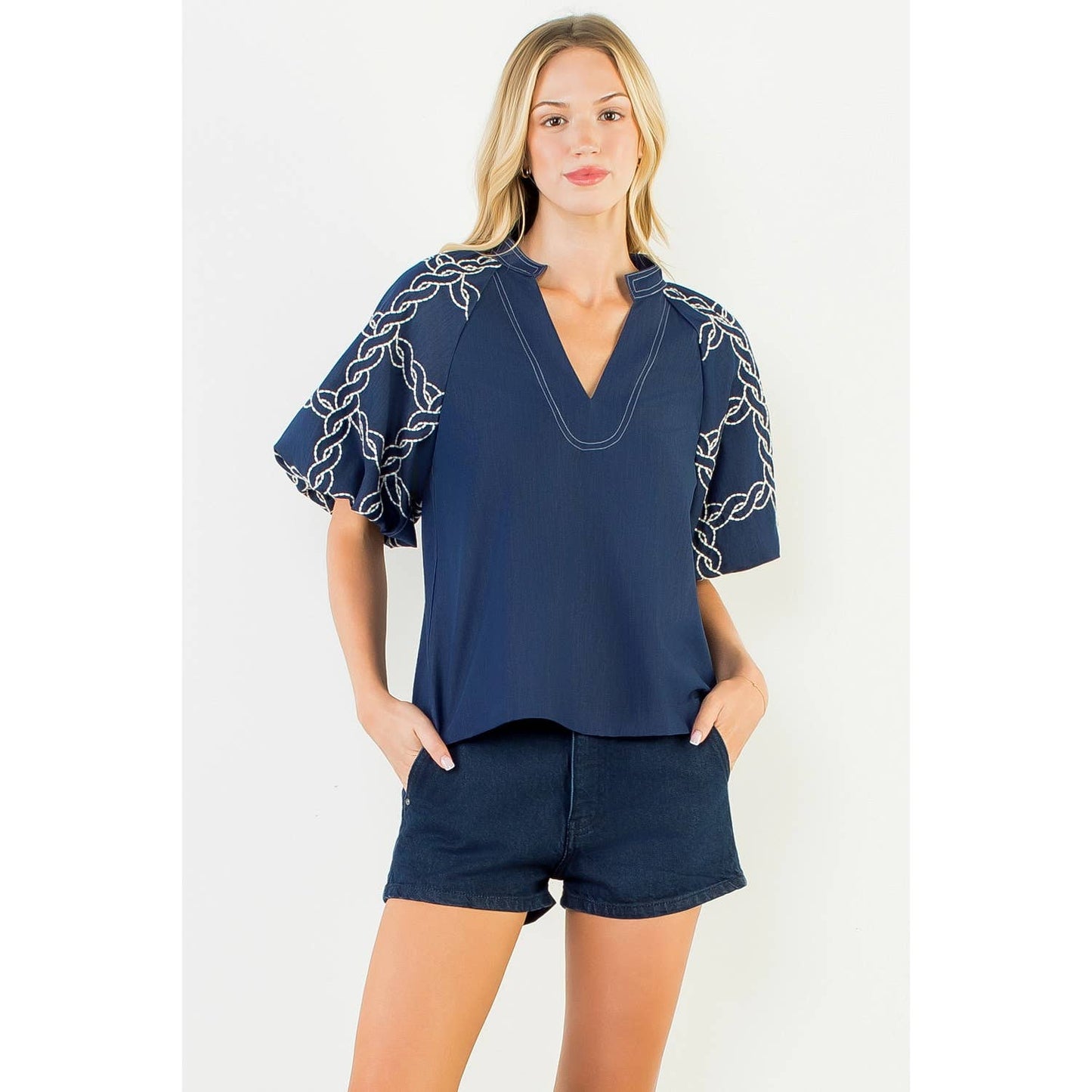 Emory Embroidered Sleeve ( Navy or Brown )