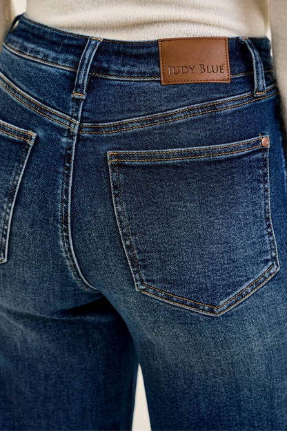Lexi Retro Wide w/ Front Tab Closure